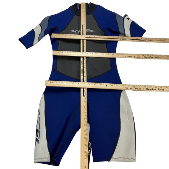 Xcel Axis 2mm Hydroflex Shorty Wetsuit Size Small Navy Gray Nylon Back Zipper - Picture 2 of 16